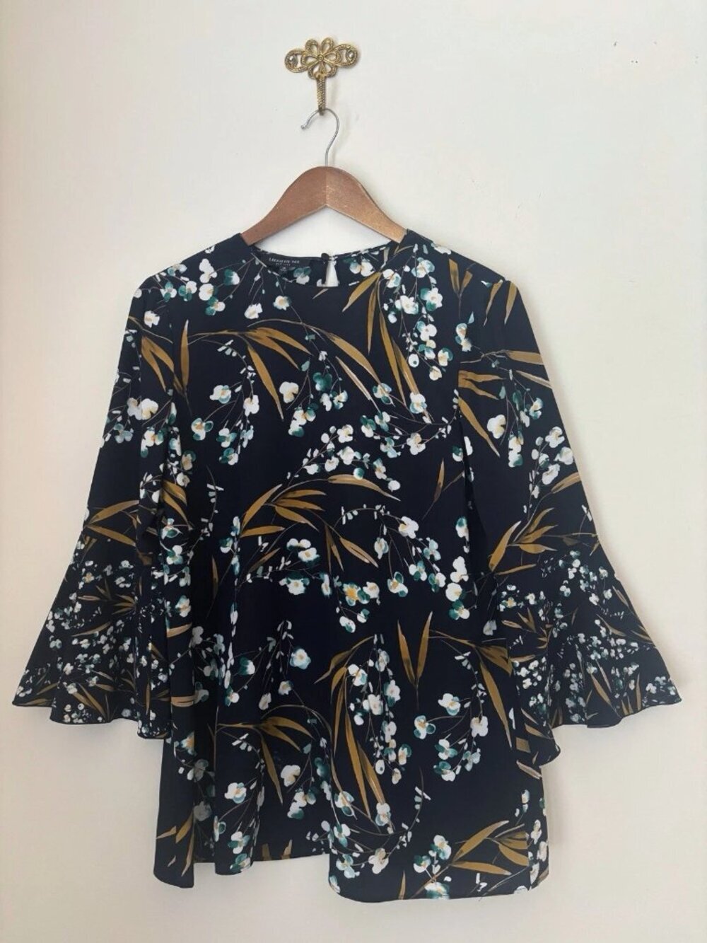 Lafayette 148 Blue Floral Sidra Silk Bell Sleeve Blouse Large Quiet Luxury